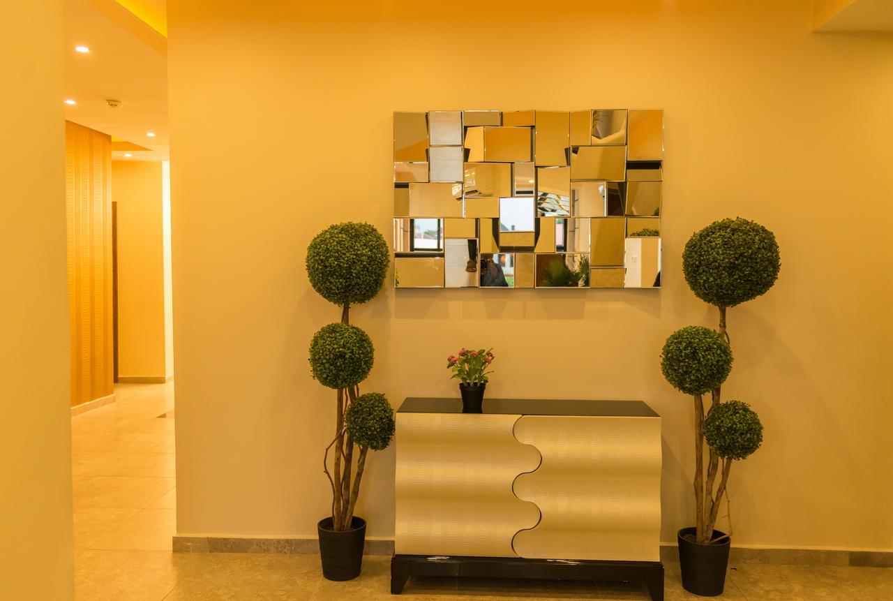 Iris Hotel Wuse 2 Abuja Exterior foto